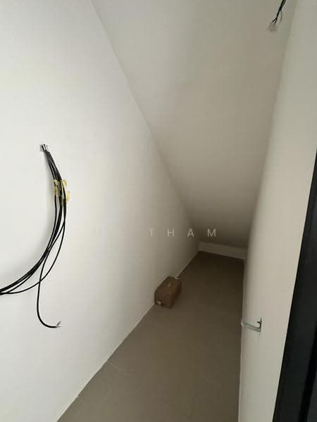 2.5-storey Terraced House for Sale in Senibong (Permas Jaya) - Ms Tham - Interior - PropertyGuru.com.my