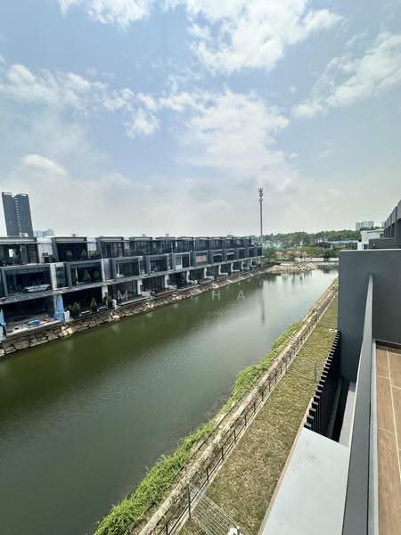 2.5-storey Terraced House for Sale in Senibong (Permas Jaya) - Ms Tham - Exterior - PropertyGuru.com.my