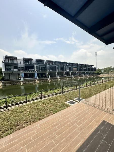 2.5-storey Terraced House for Sale in Senibong (Permas Jaya) - Ms Tham - Exterior - PropertyGuru.com.my