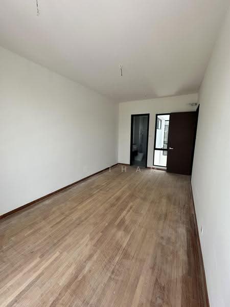 2.5-storey Terraced House for Sale in Senibong (Permas Jaya) - Ms Tham - Interior - PropertyGuru.com.my