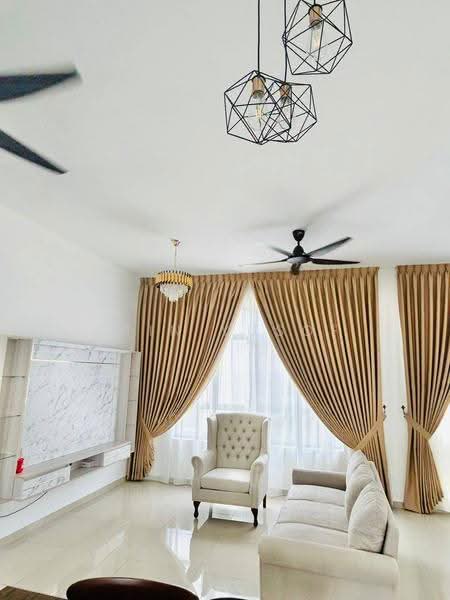 Townhouse for Rent in Eco Grandeur (Puncak Alam) - Erin Yusof - Living Room - PropertyGuru.com.my