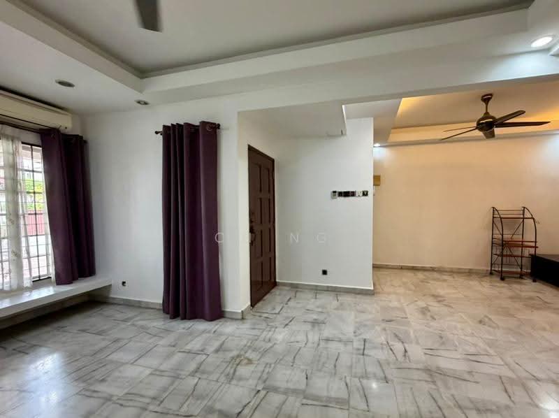 Rumah Teres 2-Tingkat untuk Dijual di Bandar Sri Damansara (Selangor) - CH Ng - Living Room - PropertyGuru.com.my