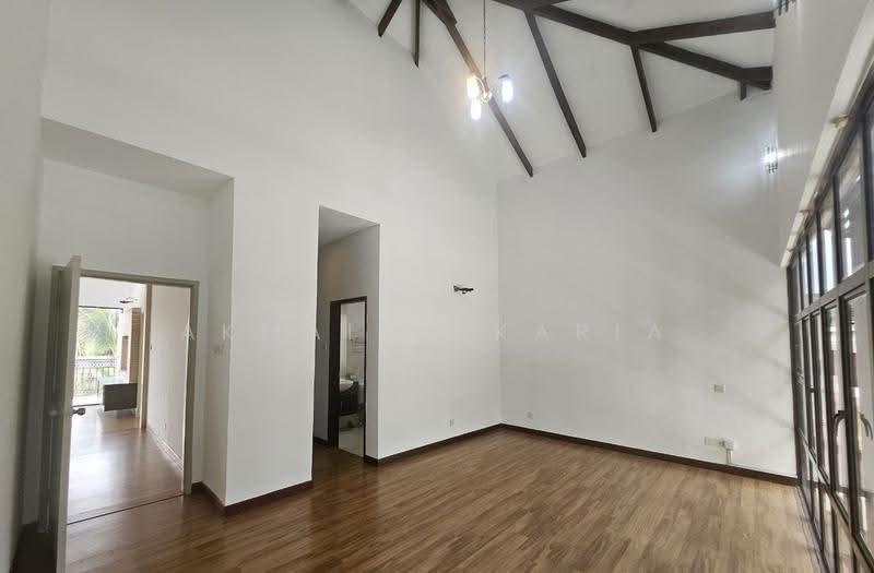 Bungalow House for Sale in Bangi (Selangor) - Akmal Zakaria - PropertyGuru.com.my