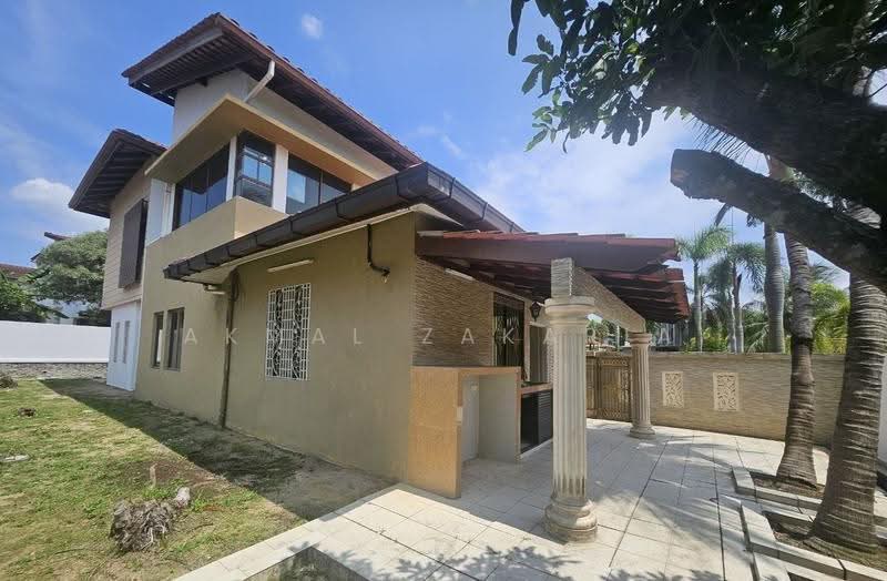 Bungalow House for Sale in Bangi (Selangor) - Akmal Zakaria - PropertyGuru.com.my