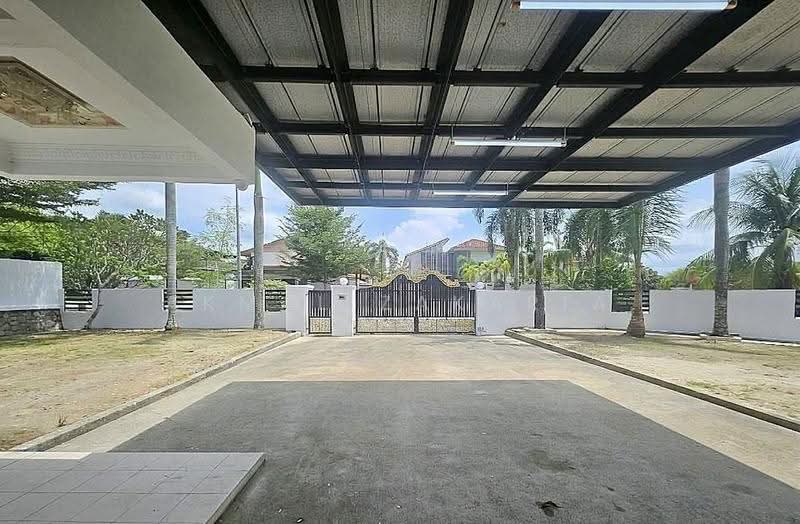 Bungalow House for Sale in Bangi (Selangor) - Akmal Zakaria - PropertyGuru.com.my