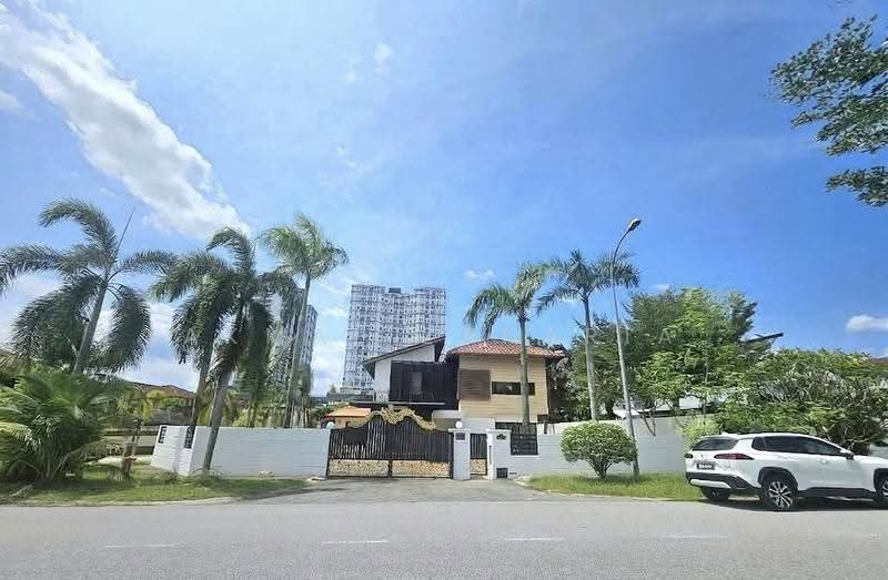 Bungalow House for Sale in Bangi (Selangor) - Akmal Zakaria - PropertyGuru.com.my