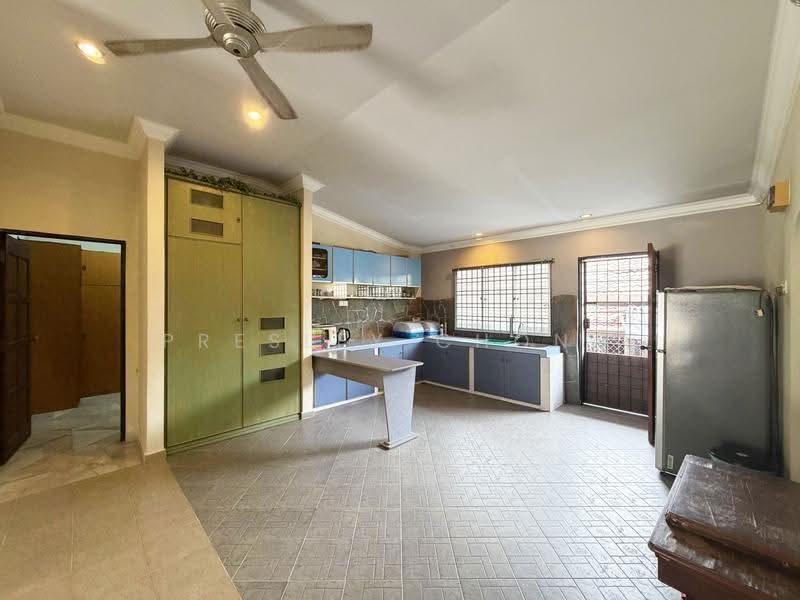 1-storey Terraced House for Sale in Kampar (Perak) - Presley Chong - Kitchen - PropertyGuru.com.my