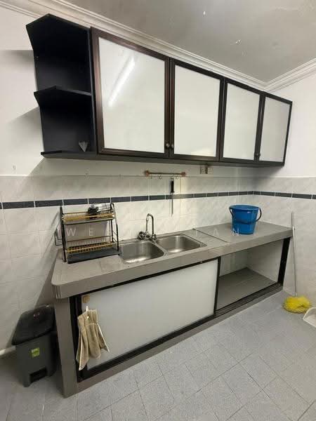 Condominium for Rent at Straits Court - Wesley Tan - Kitchen - PropertyGuru.com.my