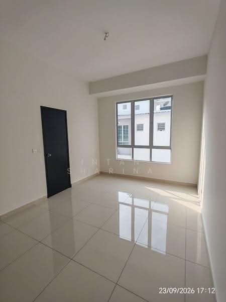 2-storey Terraced House for Sale in Lukut (Port Dickson) - Intan Sharina - Interior - PropertyGuru.com.my