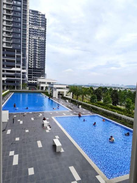 Condominium for Rent at Residensi Begonia - JX Chong - Swimming/ Wading Pool - PropertyGuru.com.my