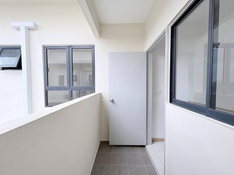 Condominium for Sale at LEA By The Hills - Amir Abas - Balcony - PropertyGuru.com.my