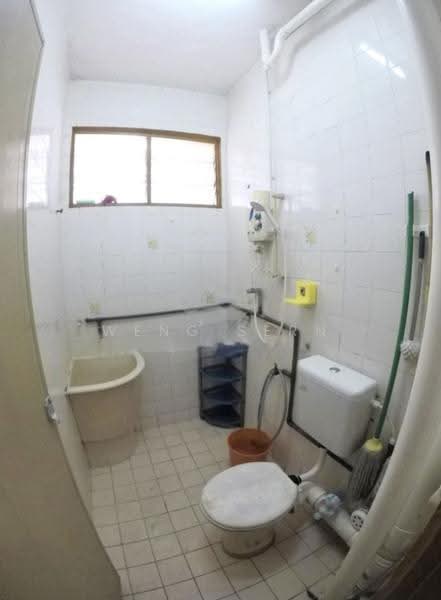 Condominium for Rent at University Heights - Weng Sern - Bathroom - PropertyGuru.com.my