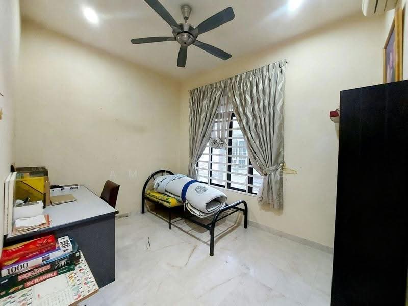 Rumah Banglo untuk Dijual di Jelapang (Ipoh) - Amie Chong - Bedroom - PropertyGuru.com.my