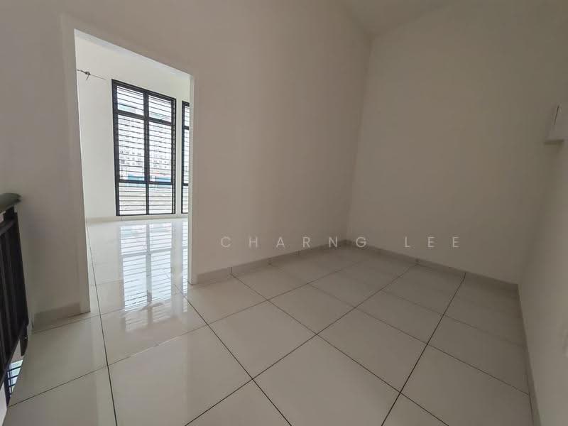 Rumah Teres 2-Tingkat untuk Disewa di Tampoi (Johor) - Hong Charng Lee - Interior - PropertyGuru.com.my