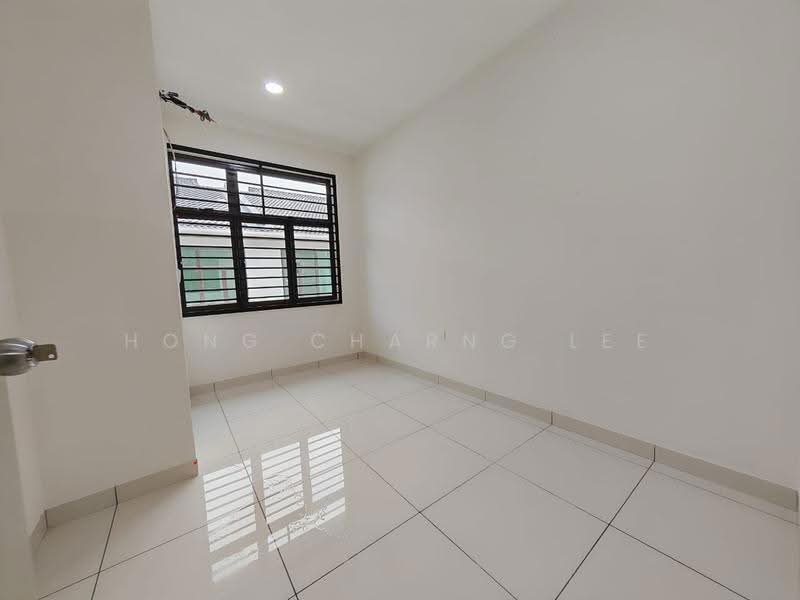 Rumah Teres 2-Tingkat untuk Disewa di Tampoi (Johor) - Hong Charng Lee - Interior - PropertyGuru.com.my