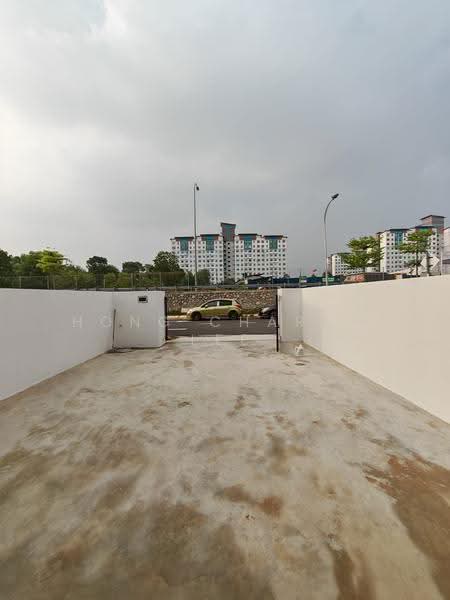 Rumah Teres 2-Tingkat untuk Disewa di Tampoi (Johor) - Hong Charng Lee - Exterior - PropertyGuru.com.my