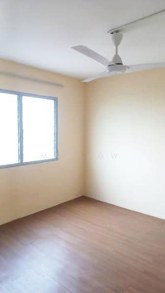 Flat for Rent at Pangsapuri SS8 Kelana Jaya - Max Low - Interior - PropertyGuru.com.my