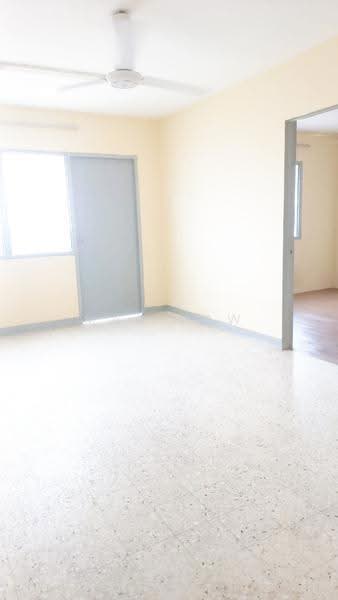 Flat for Rent at Pangsapuri SS8 Kelana Jaya - Max Low - Interior - PropertyGuru.com.my