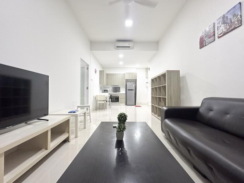 Kediaman Servis untuk Disewa di Tropicana Gardens - Dixon Loh - Living Room - PropertyGuru.com.my