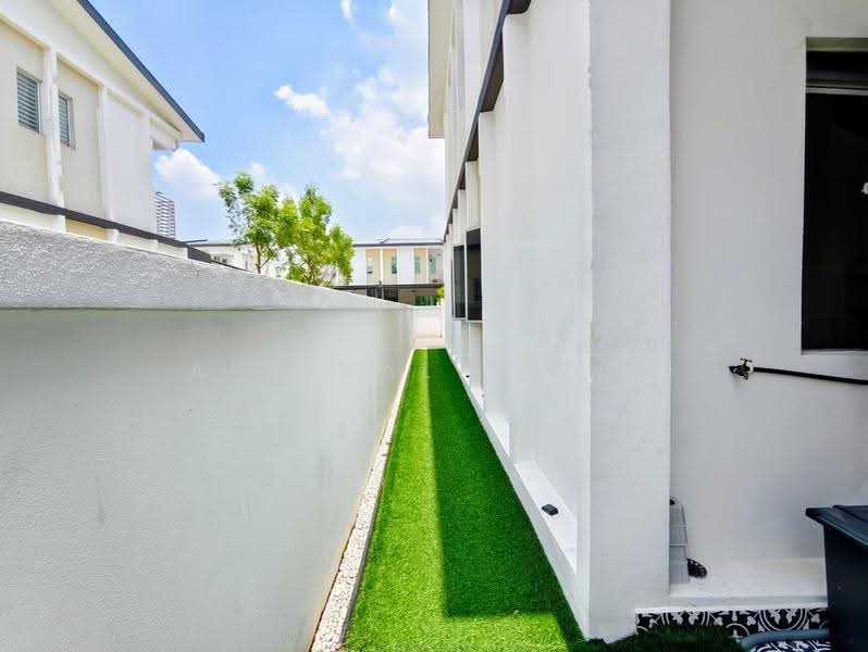 Rumah Teres untuk Disewa di Gombak (Selangor) - Afrinal Rizal - Exterior - PropertyGuru.com.my