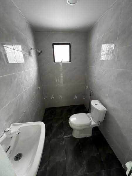 Rumah Teres 2-Tingkat untuk Dijual di Permas Jaya (Johor Bahru) - JAN AU - Bathroom - PropertyGuru.com.my