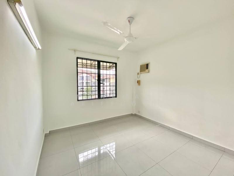 Pangsapuri untuk Dijual di SD Apartments - Mohamad Ariffudin - Interior - PropertyGuru.com.my