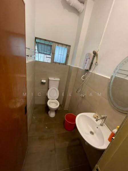 2-storey Terraced House for Rent in SS2, SS 2, Petaling Jaya, PJ (Petaling Jaya) - Michael Lam - Bathroom - PropertyGuru.com.my