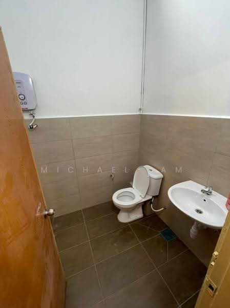 2-storey Terraced House for Rent in SS2, SS 2, Petaling Jaya, PJ (Petaling Jaya) - Michael Lam - Bathroom - PropertyGuru.com.my