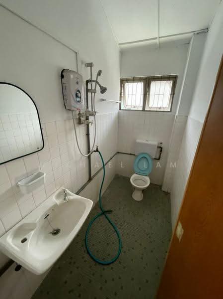 2-storey Terraced House for Rent in SS2, SS 2, Petaling Jaya, PJ (Petaling Jaya) - Michael Lam - Bathroom - PropertyGuru.com.my