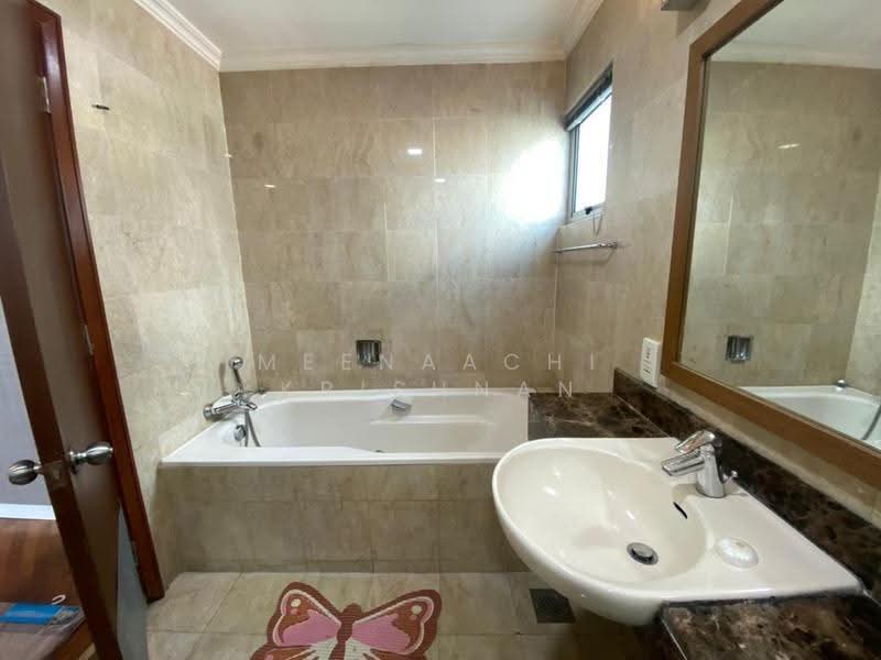 Kondominium untuk Dijual di Suasana Sentral Condominiums - Meenaachi Krishnan - Bathroom - PropertyGuru.com.my