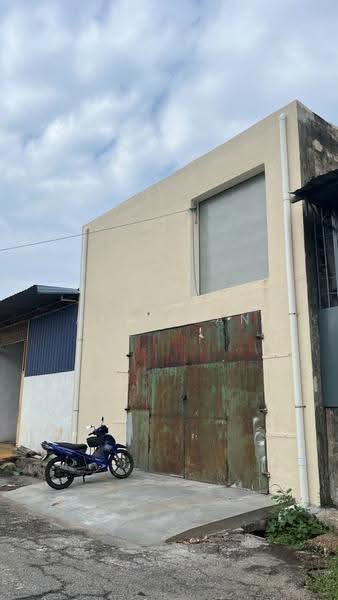 Factory for Rent in Bukit Beruntung (Selangor) - Alan Tan - Exterior - PropertyGuru.com.my