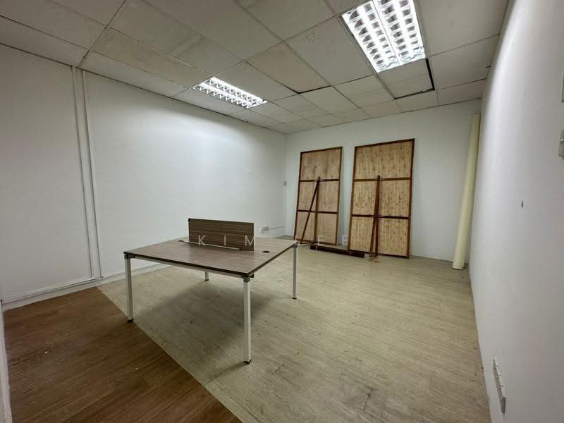 Shop / Office for Rent in Cheras Selatan (Cheras) - Kim Lee - Interior - PropertyGuru.com.my