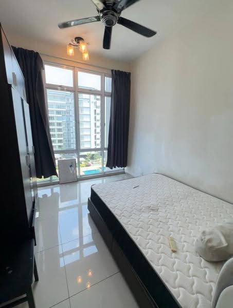 Service Residence for Sale at THE SENAI GARDEN (PANGSAPURI IMPIAN SENAI) - Win Tan - Bedroom - PropertyGuru.com.my