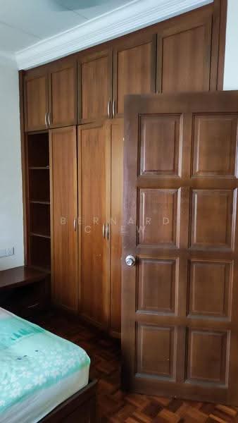 2-storey Terraced House for Sale in Sungai Ara (Penang) - Bernard Chew - Bedroom - PropertyGuru.com.my