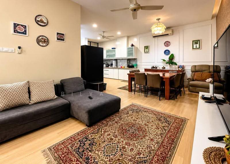 3.5-storey Terraced House for Sale in Ampang (Selangor) - BILYA ARIFF - Living Room - PropertyGuru.com.my