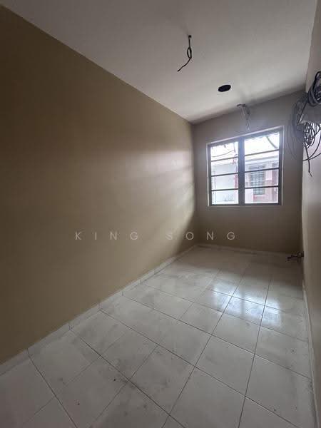 2-storey Terraced House for Sale in Taman Bachang Baru (Bachang) - King Song - Interior - PropertyGuru.com.my