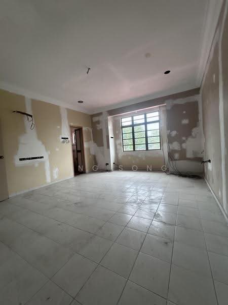 2-storey Terraced House for Sale in Taman Bachang Baru (Bachang) - King Song - Interior - PropertyGuru.com.my