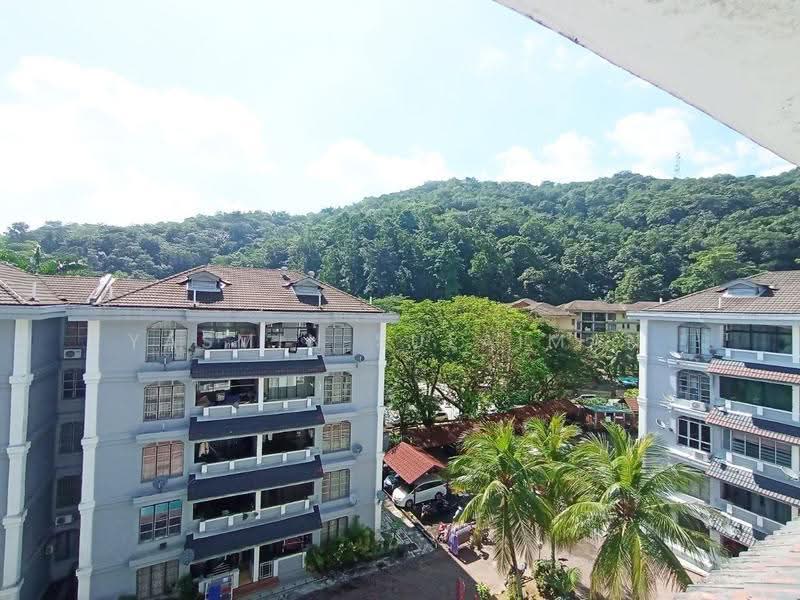 Condominium for Rent at Waizuri 2 - Yasmin Sulaiman - Exterior - PropertyGuru.com.my