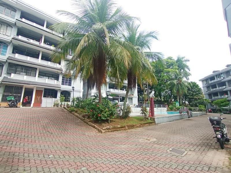 Condominium for Rent at Waizuri 2 - Yasmin Sulaiman - Exterior - PropertyGuru.com.my