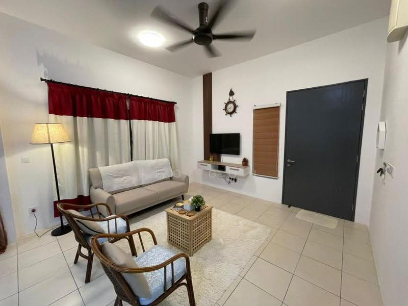 1-storey Terraced House for Rent in Iringan Bayu (Seremban) - Leo Goh - Living Room - PropertyGuru.com.my