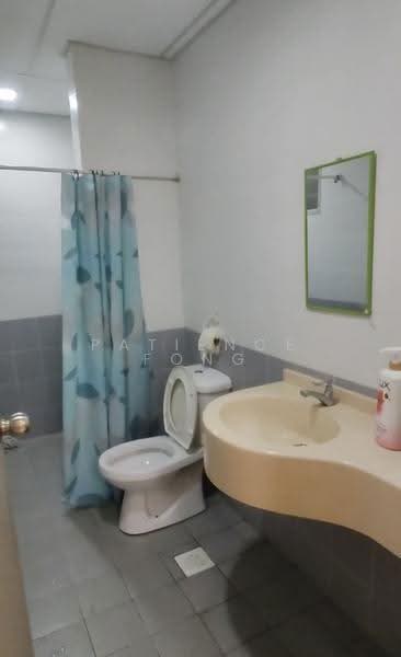 Condominium for Rent at Platinum Lake PV 12 - Patience Fong - Sharing Bathroom - PropertyGuru.com.my