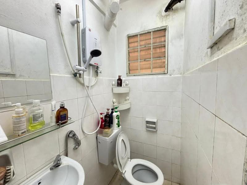 Apartment for Sale at Saujana Damansara - Mandy Liew - Bathroom - PropertyGuru.com.my