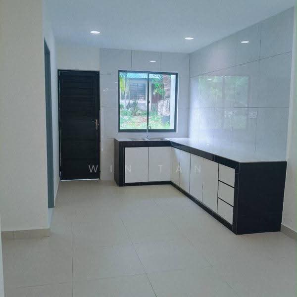 Rumah Teres 1-Tingkat untuk Dijual di Johor Bahru (Johor) - Win Tan - Kitchen - PropertyGuru.com.my