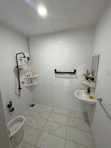 Rumah Banglo untuk Dijual di Taman Nusa Bestari (Iskandar Puteri (Nusajaya)) - Mandy Goh Siew Li - Bathroom - PropertyGuru.com.my