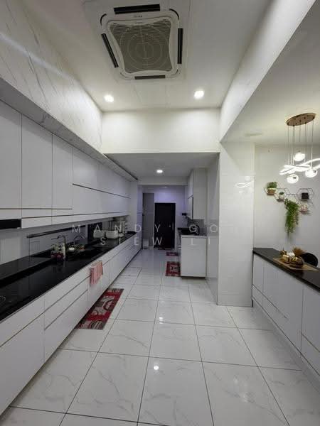 Rumah Banglo untuk Dijual di Taman Nusa Bestari (Iskandar Puteri (Nusajaya)) - Mandy Goh Siew Li - Kitchen - PropertyGuru.com.my