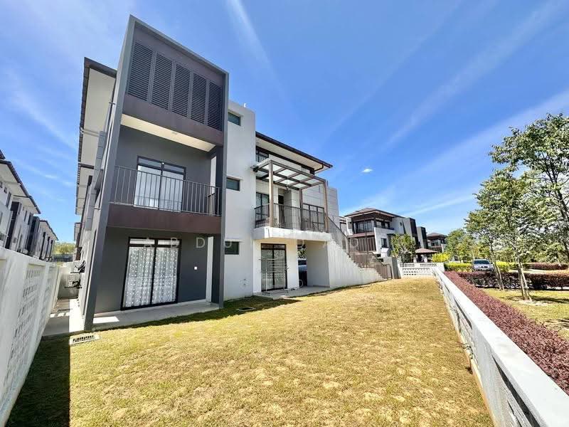 3-storey Terraced House for Sale in Cyberjaya (Selangor) - Abdul Qadir - Exterior - PropertyGuru.com.my
