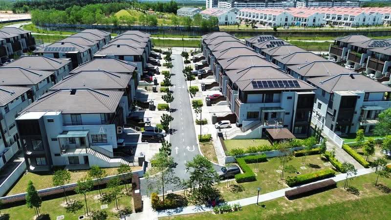 3-storey Terraced House for Sale in Cyberjaya (Selangor) - Abdul Qadir - Exterior - PropertyGuru.com.my