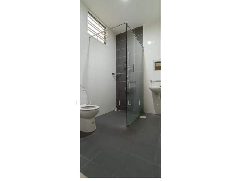Rumah Teres 2-Tingkat untuk Disewa di Taman Molek (Johor Bahru) - Hui Hui . - PropertyGuru.com.my