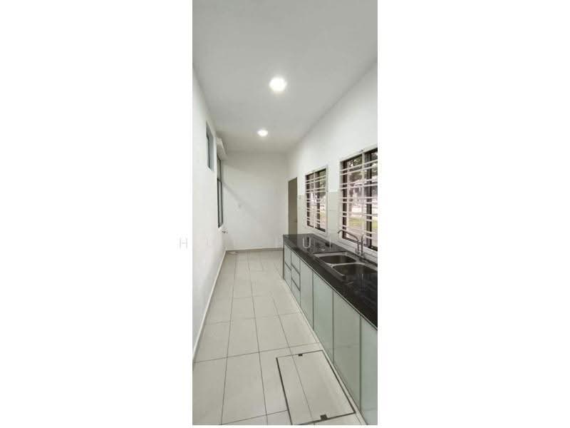 Rumah Teres 2-Tingkat untuk Disewa di Taman Molek (Johor Bahru) - Hui Hui . - PropertyGuru.com.my