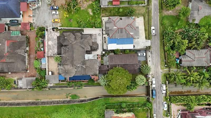 Rumah Berkembar untuk Dijual di Taman Kolam Air (Johor Bahru) - Mandy Goh Siew Li - Exterior - PropertyGuru.com.my